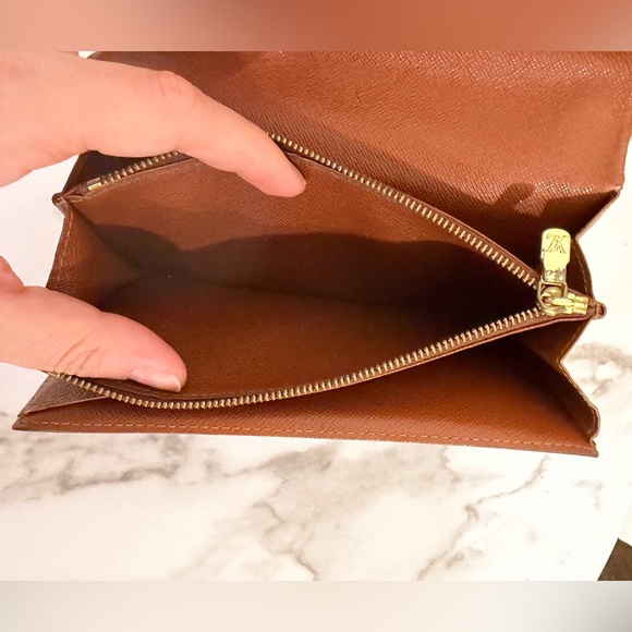 Louis Vuitton Brown Monogram Wallet - Picture 7 of 10